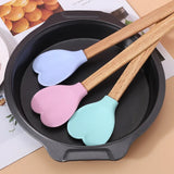 Popxstar Pink Love Silicone Spatula Heart-Shaped Spatulas with Wooden Handle Baking Spatula Kitchen Utensils Egg Making Cake Baking Tool